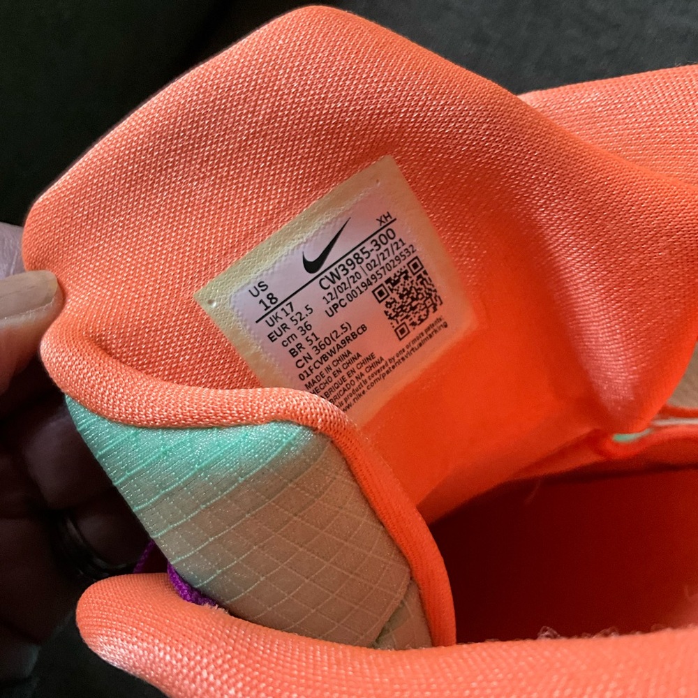 Mens Nike Kyrie 4 Low Keep Sue Fresh green multi basketball shoes sneakers 18 - Picture 12 of 14